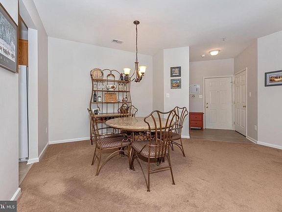 4th image of 6200 Glen Valley Ter #1E