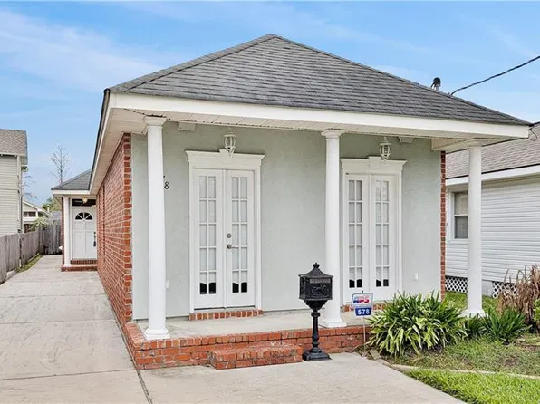 578 Avenue G, Westwego, LA 70094