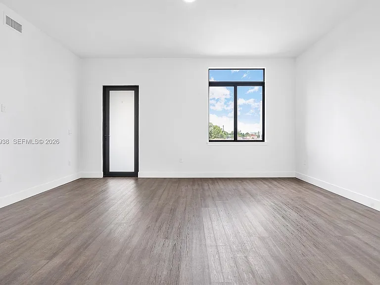 440 E 16th St #436 — Photo 10