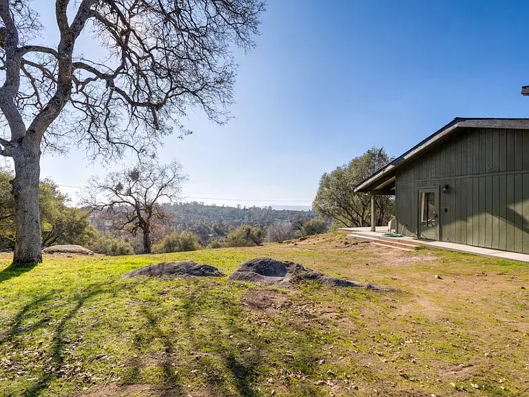 43956 Rocky Ridge Rd — Photo 31