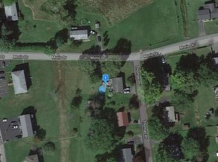 35 Thomas Dr, Tunkhannock, PA 18657