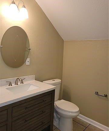3rd image of 2405 N 35th St