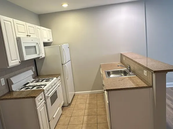 56 Imlay St, Hartford, CT