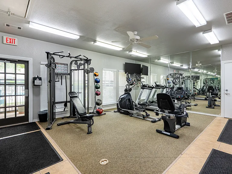The Lodge at Lost Pines Apartments — Photo 13