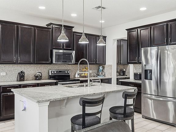 5th image of 14901 Honeycrisp Ln