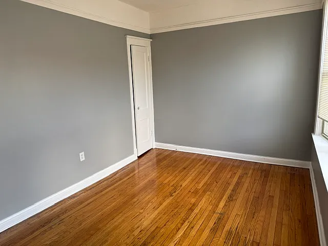 6600 S Laflin St #2 — Photo 9