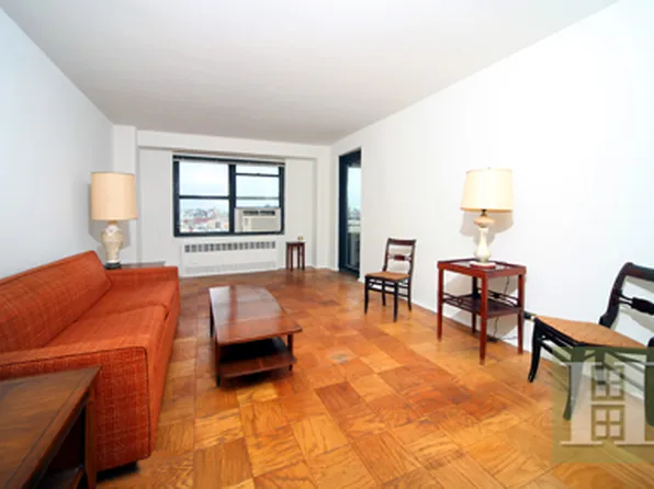 385 Grand Street image 1 of 7