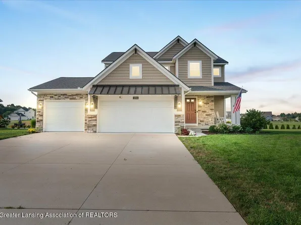 2294 W Gallant Fox Way, Saint Johns, MI 48879