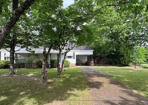 1st image of 8280 Marlboro Ave