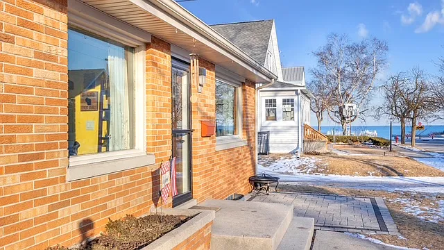 618 Ashland Ave — Photo 4
