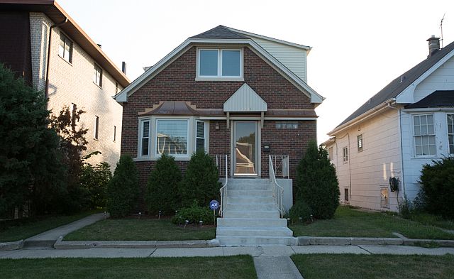 1st image of 2224 N 74th Ct