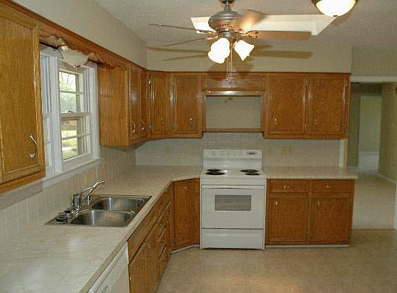 2nd image of 1344 Crescent Dr