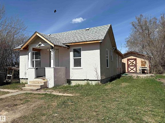 2nd image of 4622 50th Ave