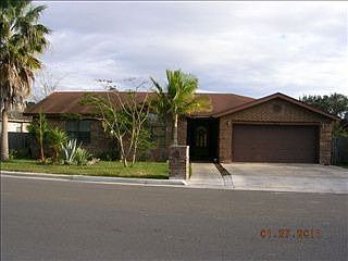 1st image of 943 Quail Hollow Dr