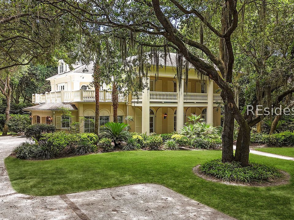 1st image of 6 Drayton Place