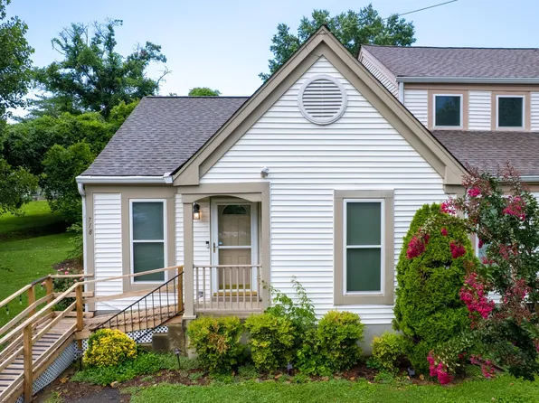 718 Rachels Trl, Hermitage, TN 37076