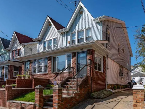 786 E 40th St, Brooklyn, NY 11210