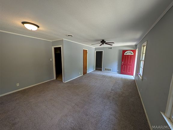 5th image of 3525 Milan Dr