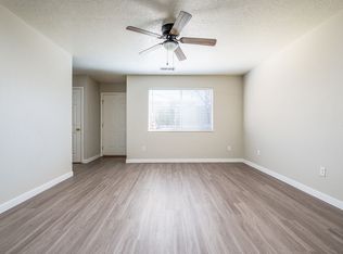 Spacious 2-Bedroom Townhomes, Albuquerque, NM 87112