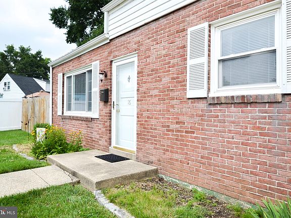 5th image of 16 Harvey Pl