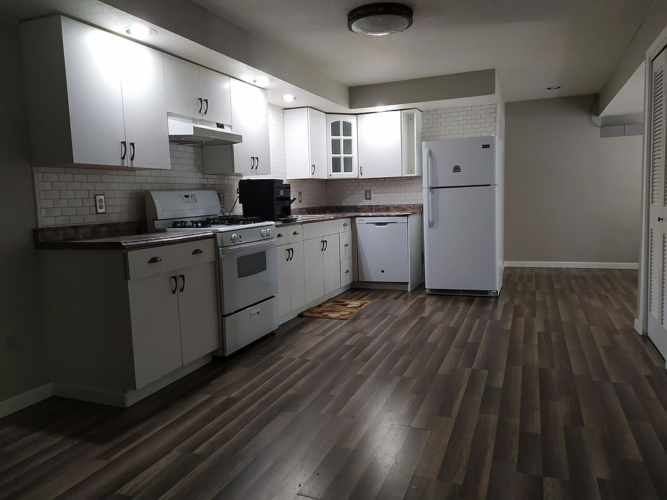 1st image of 8944 132nd Pl SE