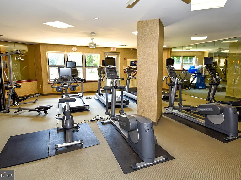 11800 Sunset Hills Rd #1024 — Photo 31