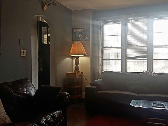 4th image of 2546 W Superior St #1