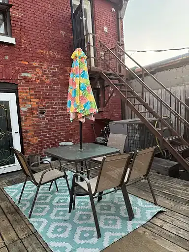712 Queen St W #1A — Photo 10