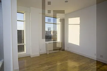 Rented by Loom Group