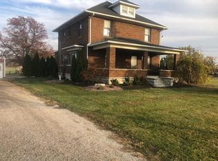 3575 Oak Harbor Rd, Fremont, OH 43420