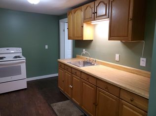 73 S Main St, Moosup, CT 06354