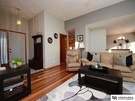 4th image of 11927 S 217th St