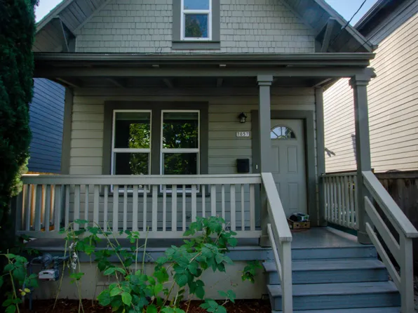 7057 NE 7th Ave, Portland, OR 97211