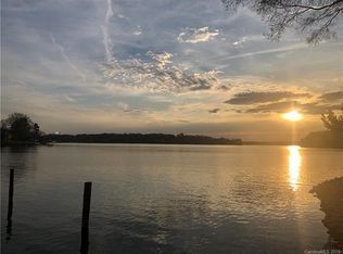 349 Robinson Rd, Mooresville, NC 28117