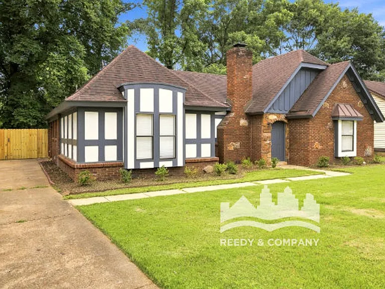 6213 Holly Park Dr — Photo 6