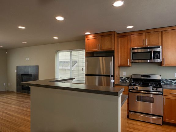 4th image of 5507B 13th Ave S