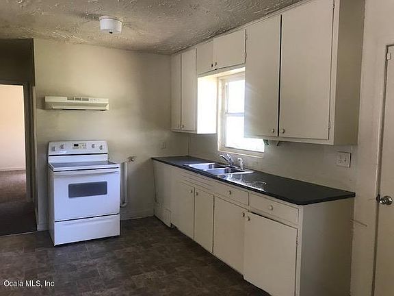 3rd image of 1304 NW 12th Ave