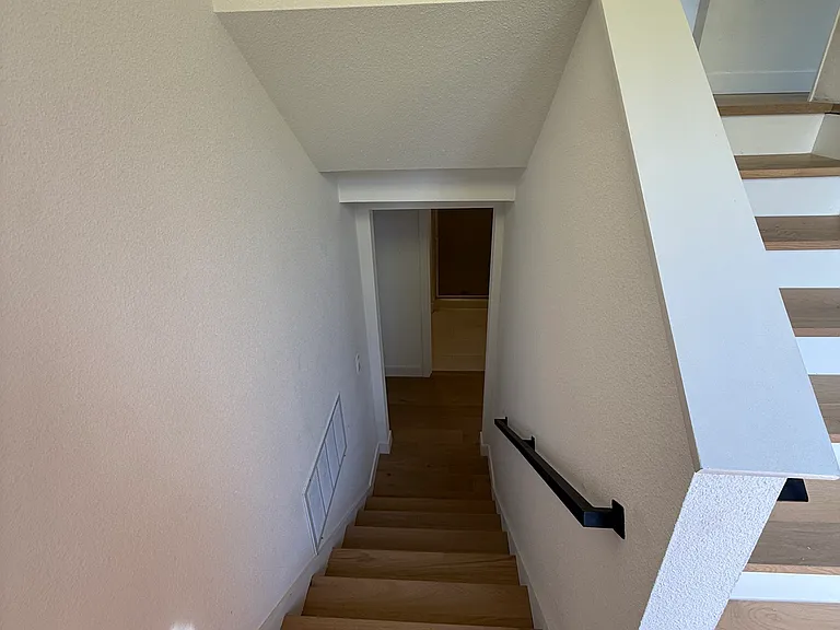 6822 NE 165th St — Photo 19