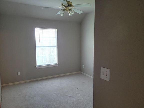 5th image of 202 Wyndham Meadows Way