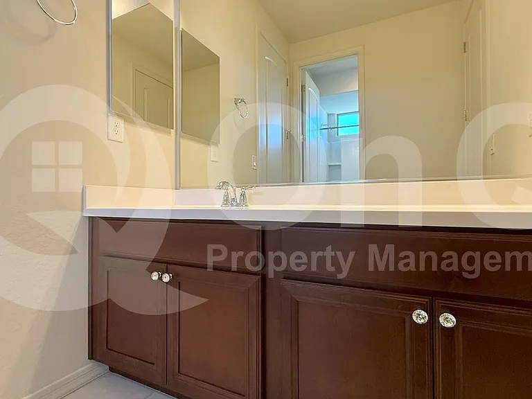 9707 W Patrick Ln — Photo 33