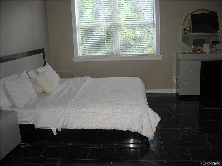 22028 E Ridge Trail Dr — Photo 11
