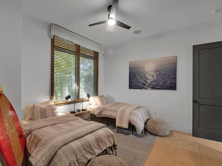 33 Coconut Grove Ln — Photo 26