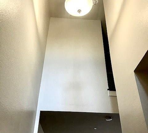 4th image of 363 Teague Dr
