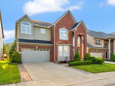 27023 Ladbroke St, Novi, MI, 48374