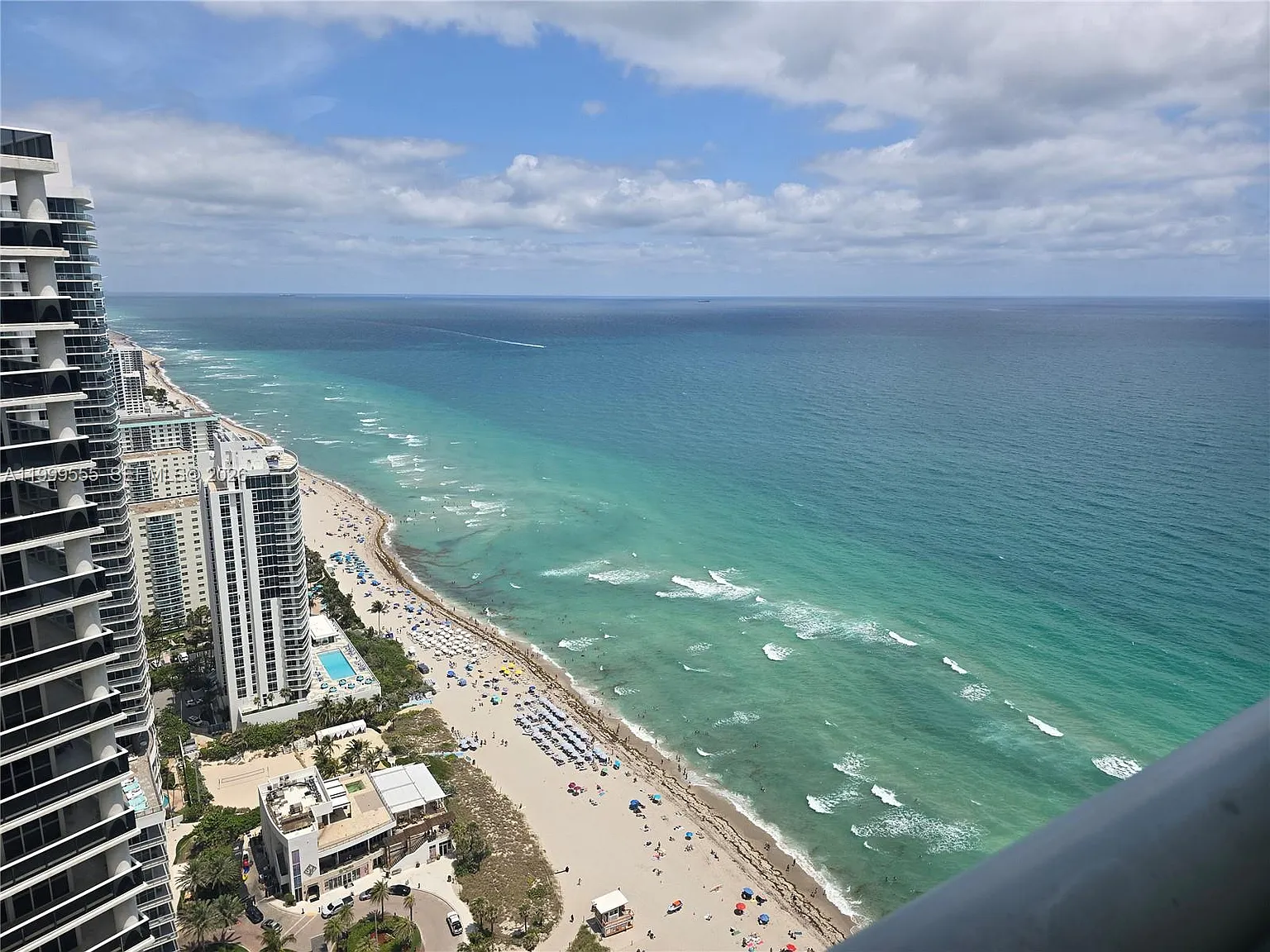 Beach Club Two Condo — Photo 1