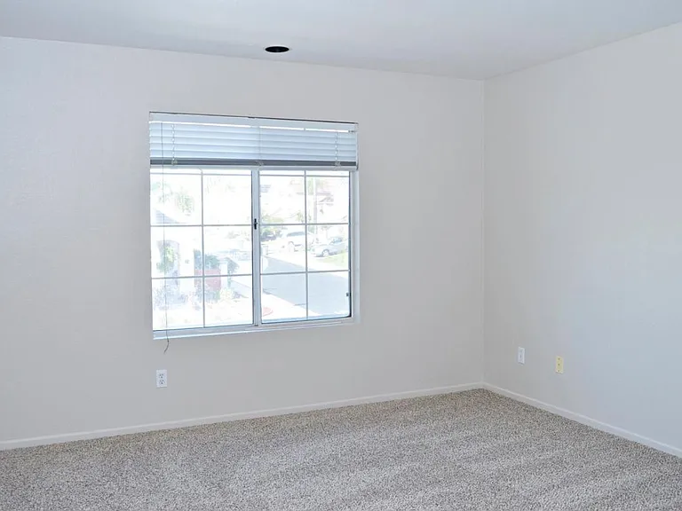2413 N Summit Circle Gln — Photo 19