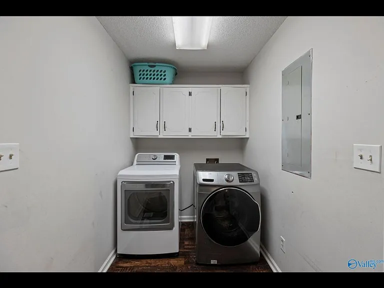 6609 Amberlee Ln NW — Photo 13