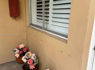 Crescent Manor, Hollywood, FL 33021
