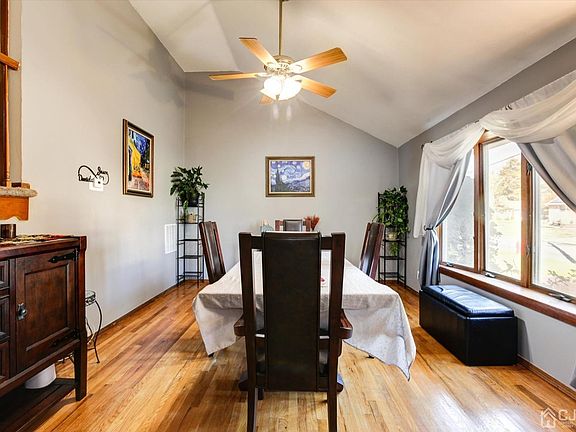 4th image of 95 Willard Clark Cir