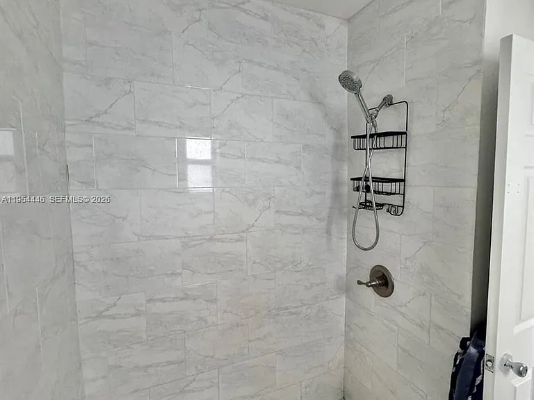 555 NE 70th St #2 — Photo 15